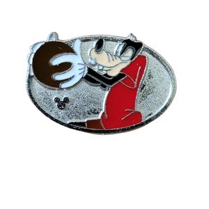 Goofy playing basketball Disney pin hidden Mickey